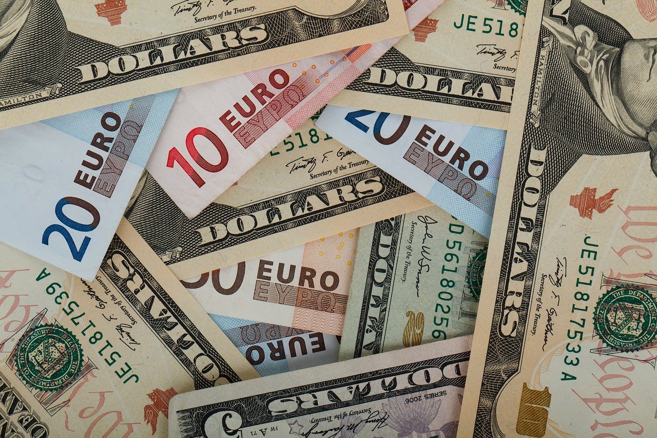 Euro hits 9-month high but pares gains