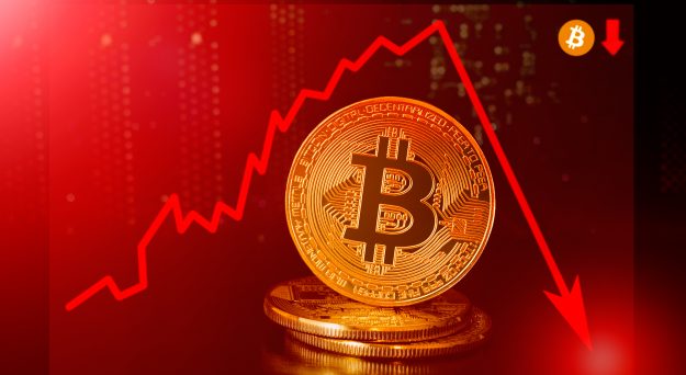 BTC/USD: Bitcoin crash triggers massive liquidations